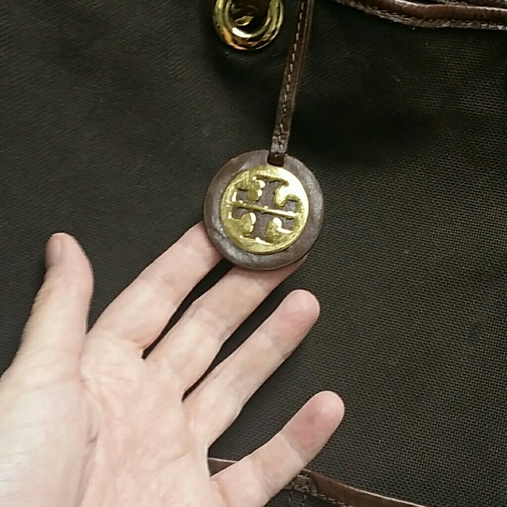 Tori Burch shoulder tote - Picture 3 of 8